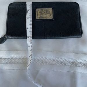 Nicole Miller women’s wallet